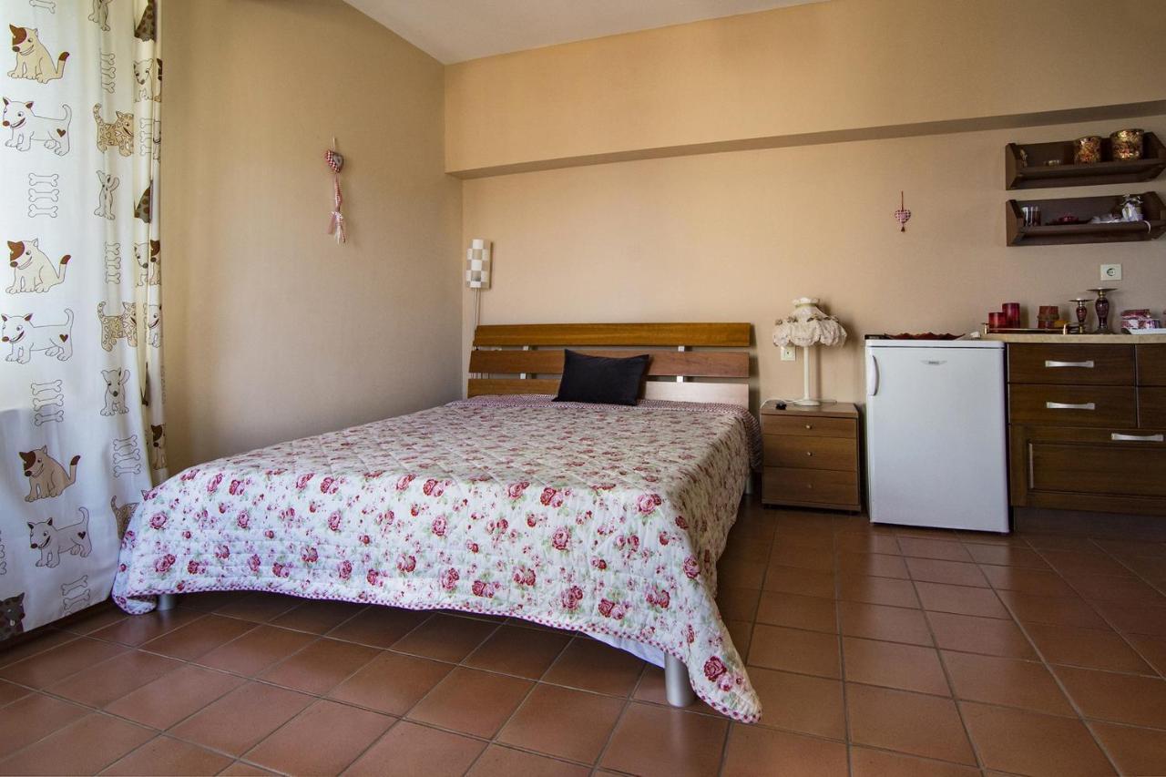 Marathos Sea View Apartments Екстериор снимка